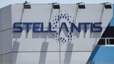 Stellantis suspends 2025 guidance due to uncertainties of Trump tariff